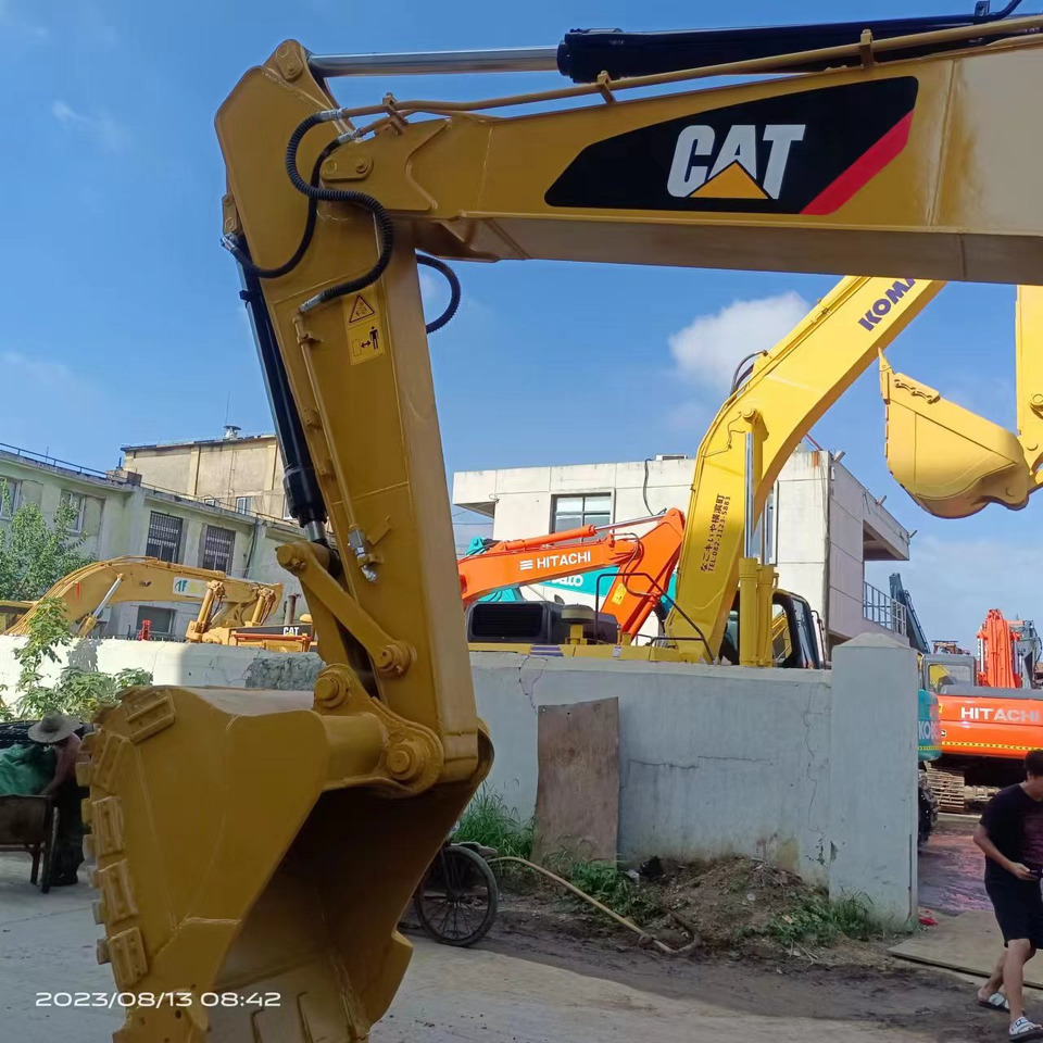 CATERPILLAR 320D Used Excavator Hotsale Good Conditional - Crawler excavator: picture 4 CATERPILLAR 320D Used Excavator Hotsale Good Conditional - Crawler excavator: picture 4