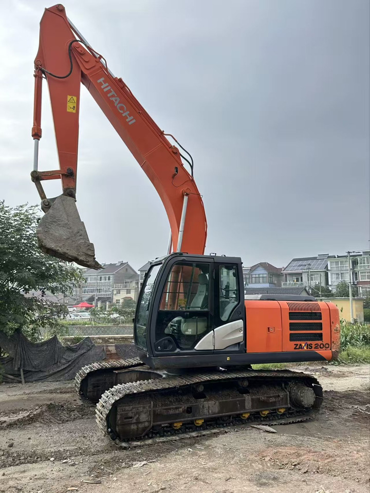 CRAWLER EXCAVATOR Original Japan Hitachi ZX200-5 Excavator Hitachi Excavator in Low Price for Hot Sale - Crawler excavator: picture 1 CRAWLER EXCAVATOR Original Japan Hitachi ZX200-5 Excavator Hitachi Excavator in Low Price for Hot Sale - Crawler excavator: picture 1