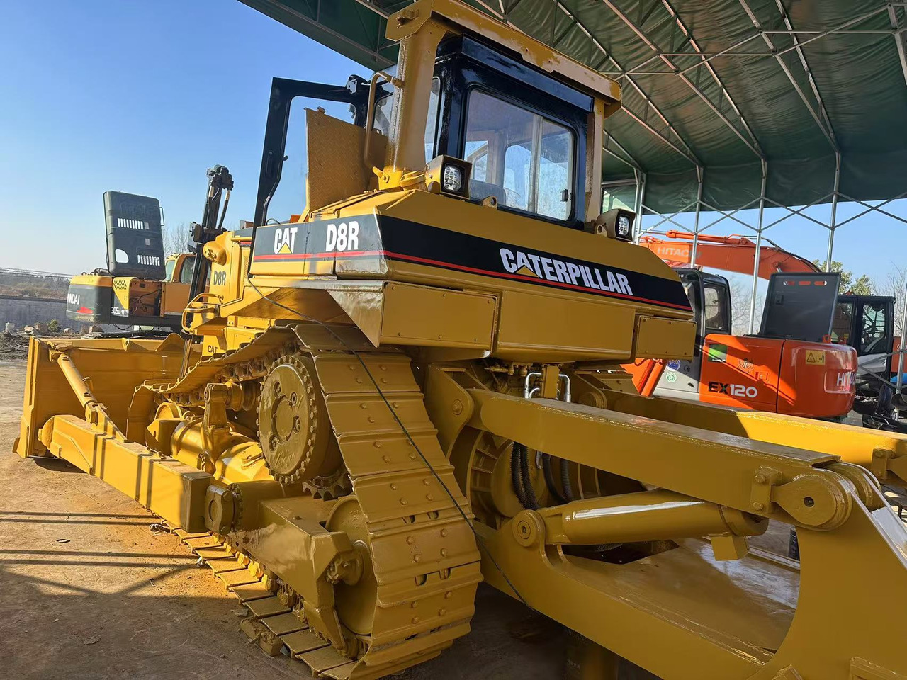 CATERPILLAR Used Bulldozer D8R Hotsale D6R D7G - Construction machinery: picture 4 CATERPILLAR Used Bulldozer D8R Hotsale D6R D7G - Construction machinery: picture 4
