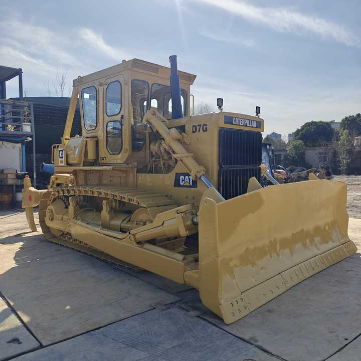 Good Condition Caterpillar CATD7G Original Japan Used Crawler Dozer Used CAT D6 D7 D10 Second Hand Bulldozers for Sale - Bulldozer: picture 5 Good Condition Caterpillar CATD7G Original Japan Used Crawler Dozer Used CAT D6 D7 D10 Second Hand Bulldozers for Sale - Bulldozer: picture 5