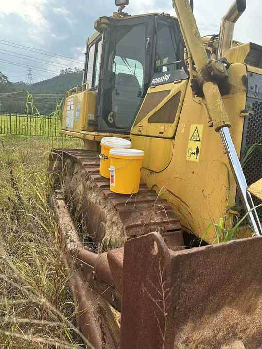 Komatsu D65 Used Bulldozer , Original Condition Painting komatsu Bulldozer , Komatsu D50p D65p D85p - Bulldozer: picture 2 Komatsu D65 Used Bulldozer , Original Condition Painting komatsu Bulldozer , Komatsu D50p D65p D85p - Bulldozer: picture 2