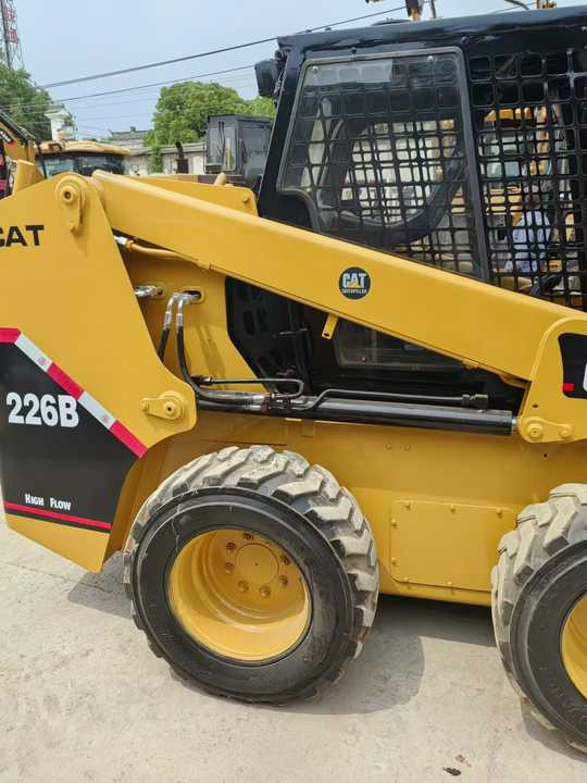 Used Caterpillar 226b Skid Steer with Excellent Performance on Sale Road Working Equipment - Skid steer loader: picture 2 Used Caterpillar 226b Skid Steer with Excellent Performance on Sale Road Working Equipment - Skid steer loader: picture 2