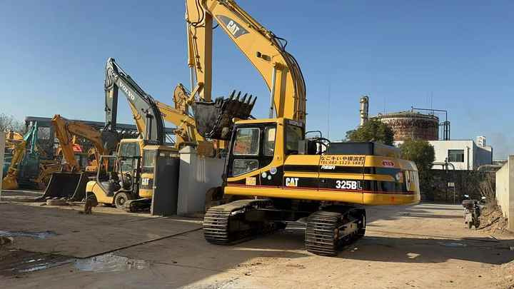 Used Digger CAT 325BL Construction Machinery Construction Digger Used CAT 325BL Cheap Excavator - Crawler excavator: picture 3 Used Digger CAT 325BL Construction Machinery Construction Digger Used CAT 325BL Cheap Excavator - Crawler excavator: picture 3