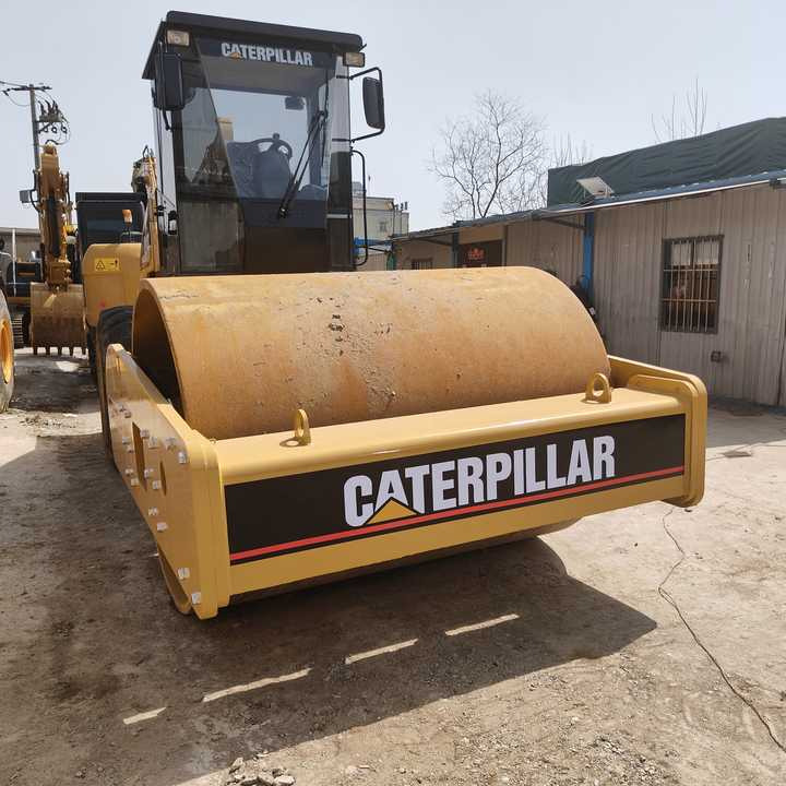 Used Original Caterpillar Cs683e Road Roller for Sale 18tons Used Road Roller with High Quality on Sale - Compactor: picture 5 Used Original Caterpillar Cs683e Road Roller for Sale 18tons Used Road Roller with High Quality on Sale - Compactor: picture 5