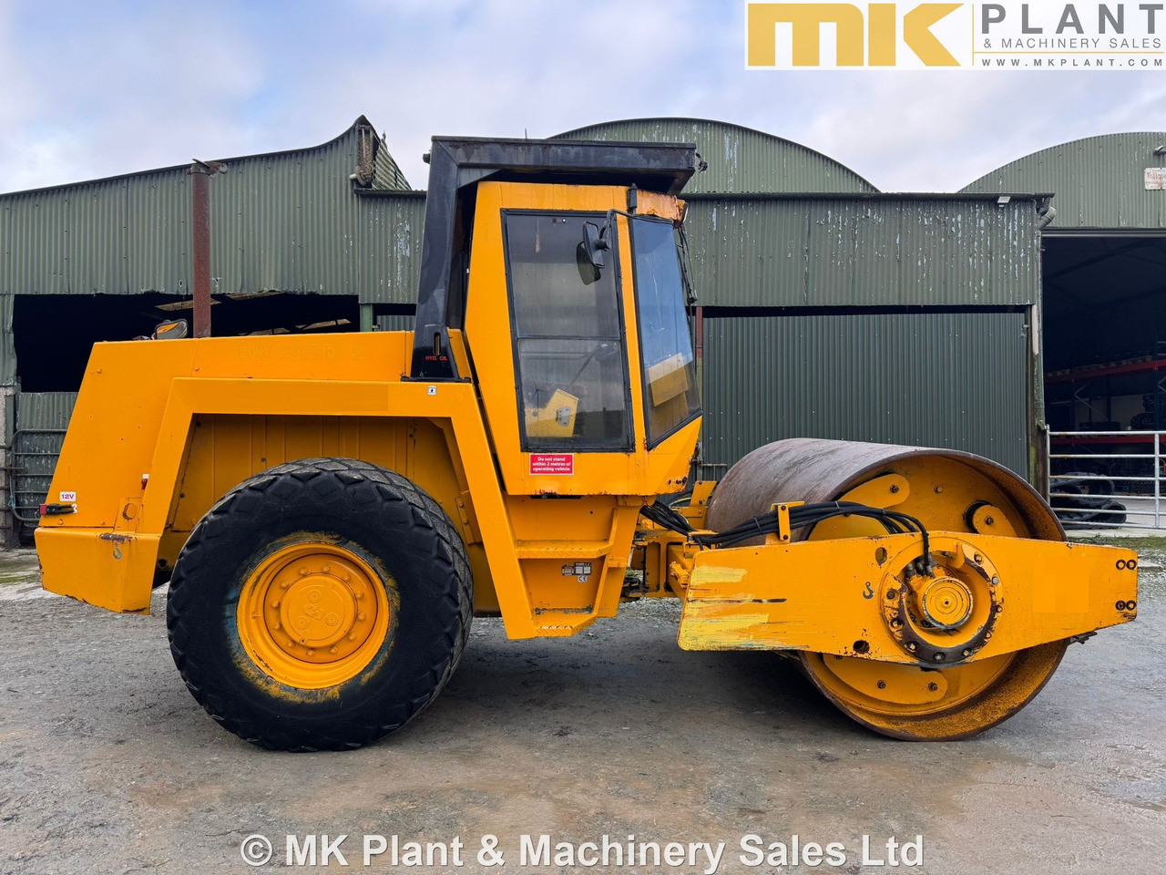 BOMAG BW213D-2 - Roller: picture 2 BOMAG BW213D-2 - Roller: picture 2