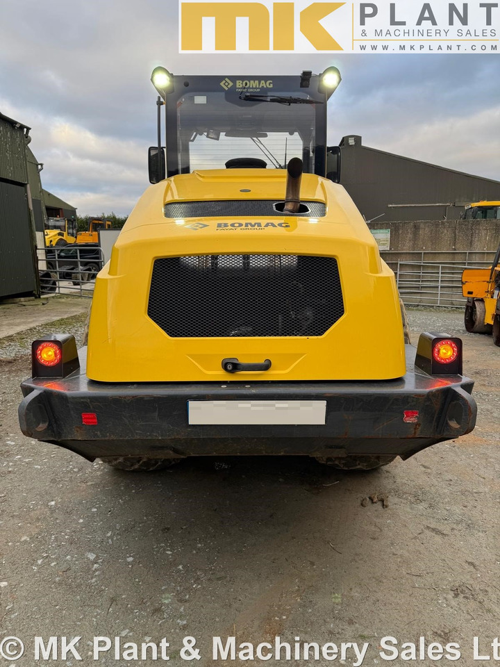 BOMAG BW213D-5 - Roller: picture 3 BOMAG BW213D-5 - Roller: picture 3