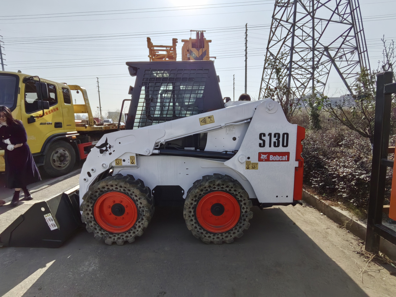 BOBCAT S130 - Skid steer loader: picture 3 BOBCAT S130 - Skid steer loader: picture 3