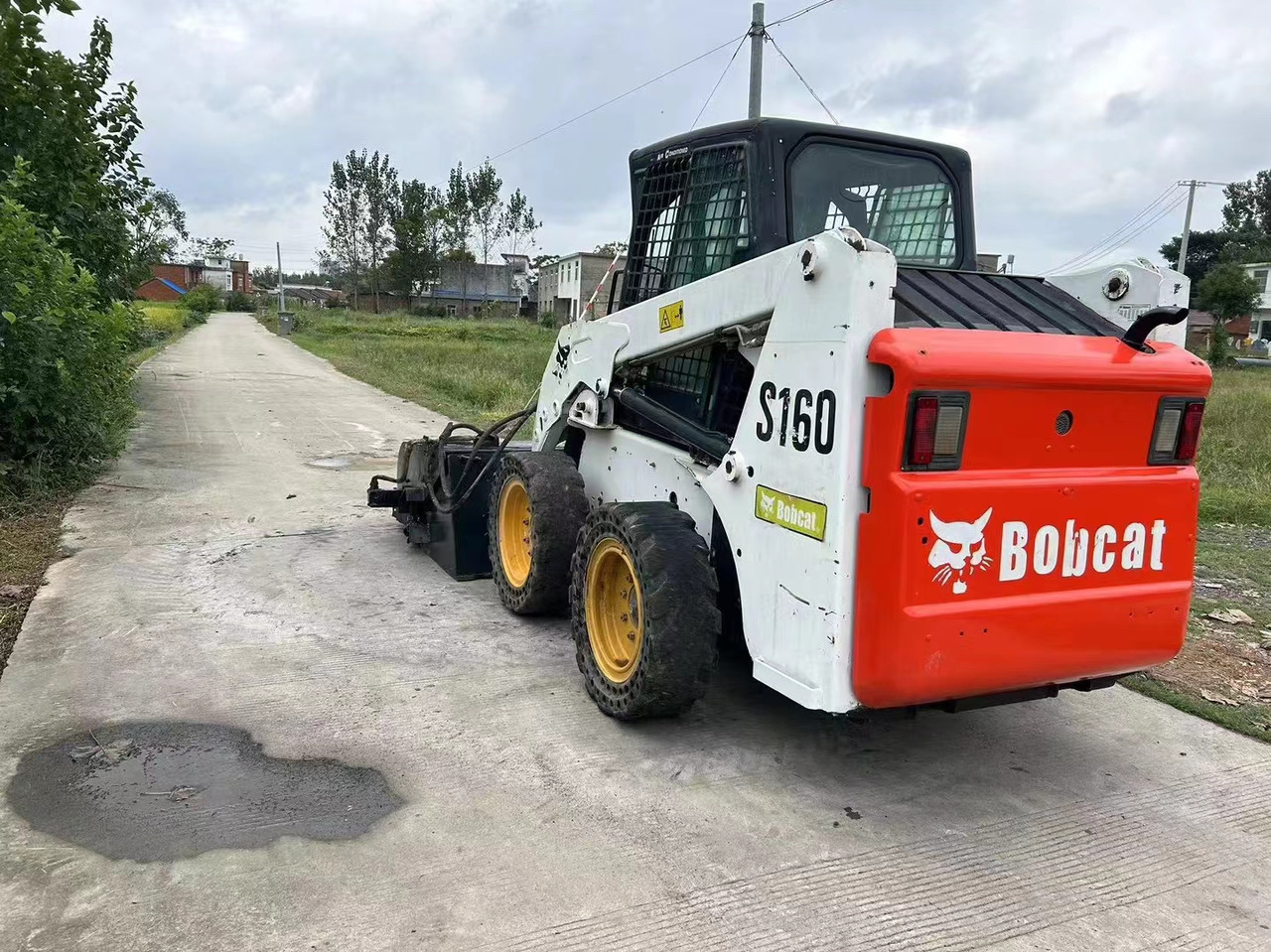 BOBCAT S160 - Skid steer loader: picture 2 BOBCAT S160 - Skid steer loader: picture 2