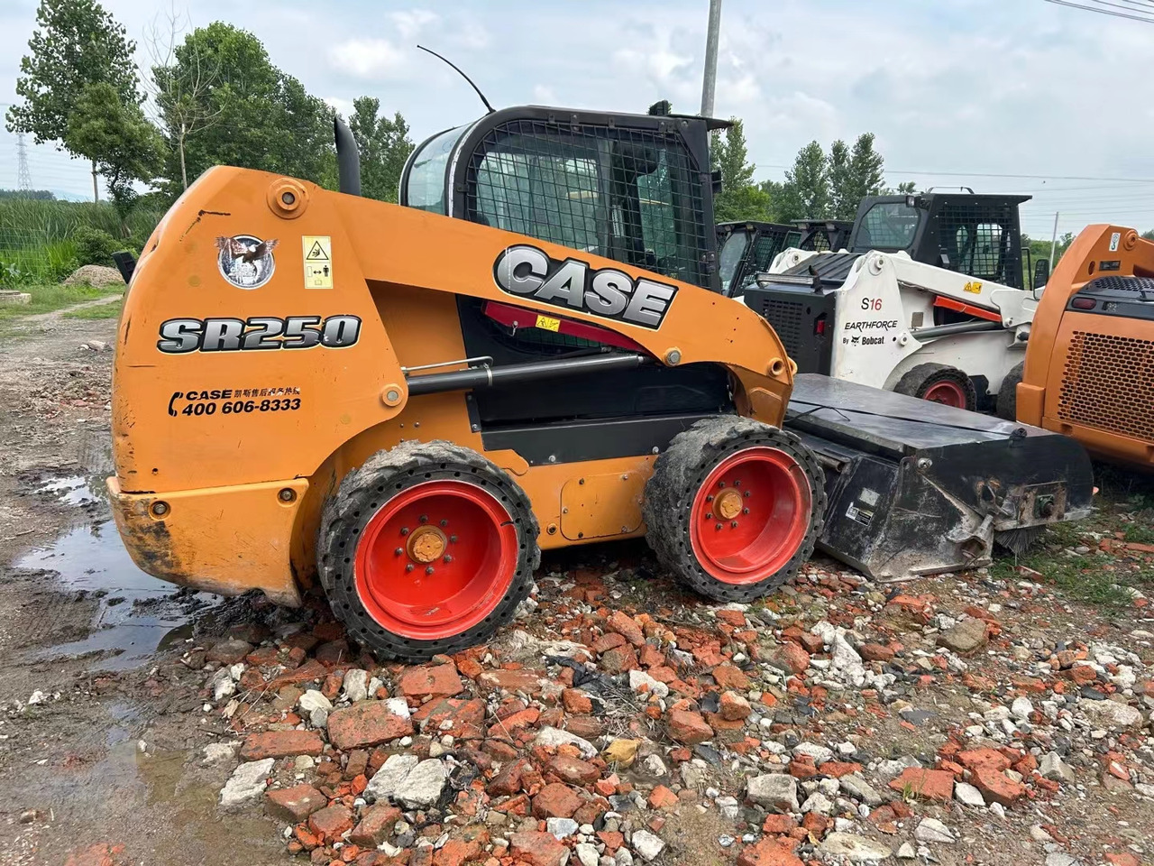 CASE SR250 - Skid steer loader: picture 1 CASE SR250 - Skid steer loader: picture 1