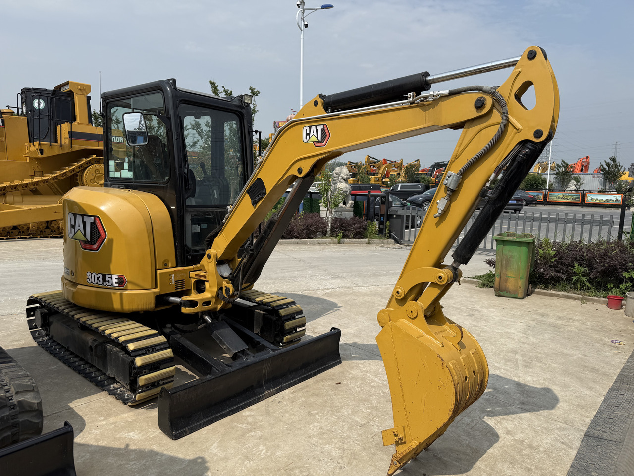 CATERPILLAR 303.5E - Mini excavator: picture 4 CATERPILLAR 303.5E - Mini excavator: picture 4