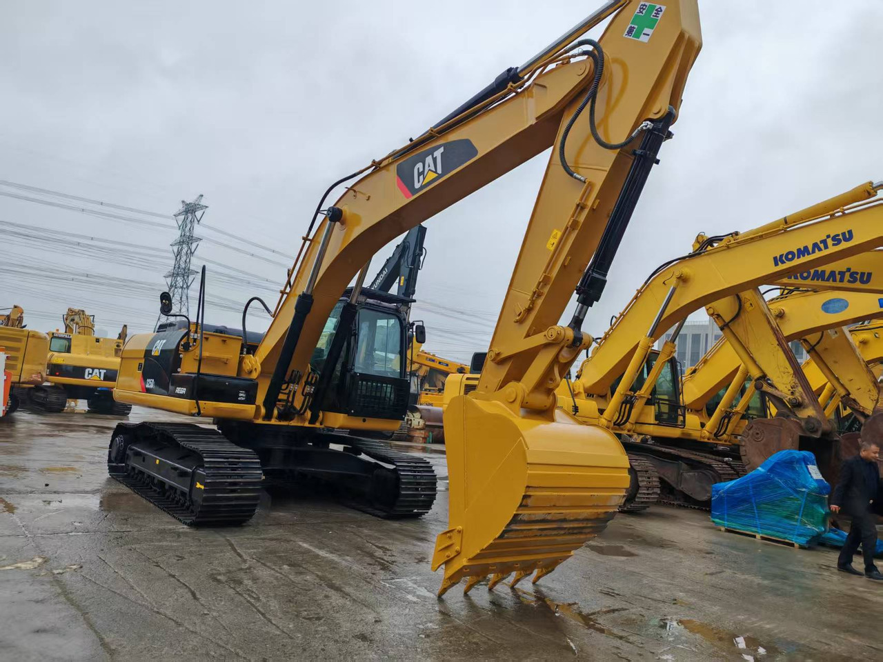 CATERPILLAR 325D - Crawler excavator: picture 2 CATERPILLAR 325D - Crawler excavator: picture 2