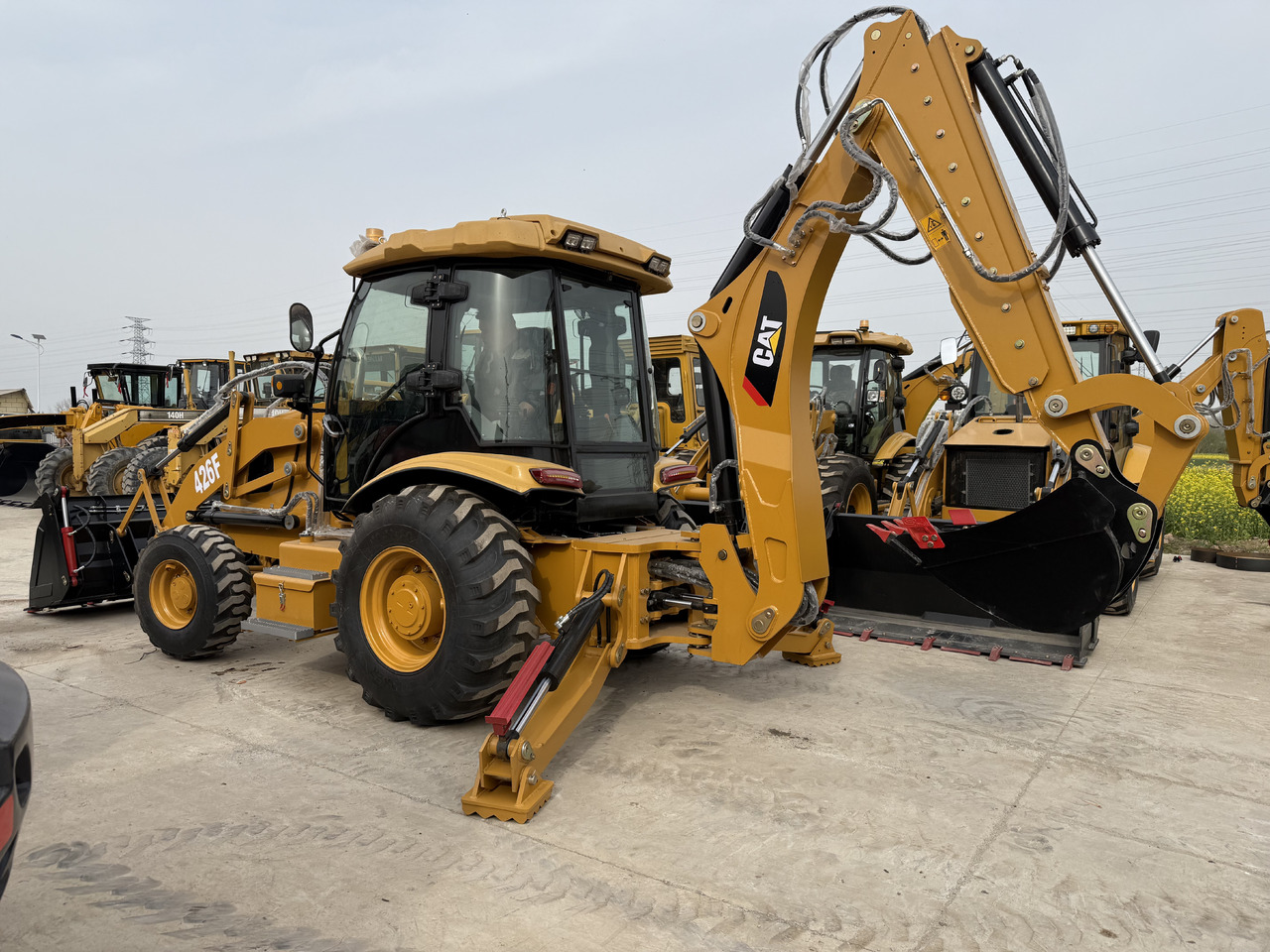 CATERPILLAR 426F - Backhoe loader: picture 2 CATERPILLAR 426F - Backhoe loader: picture 2
