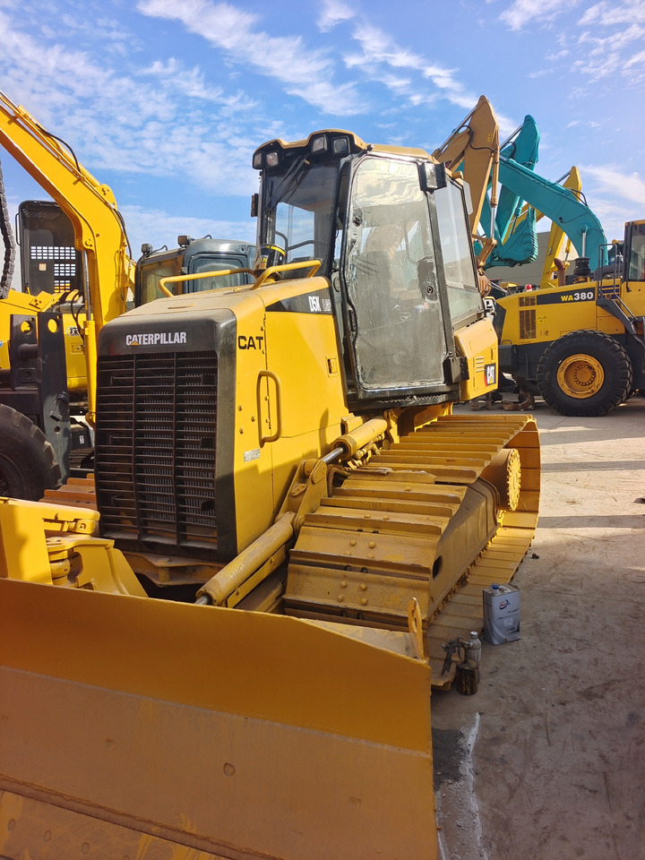 CATERPILLAR D3K - Bulldozer: picture 1 CATERPILLAR D3K - Bulldozer: picture 1