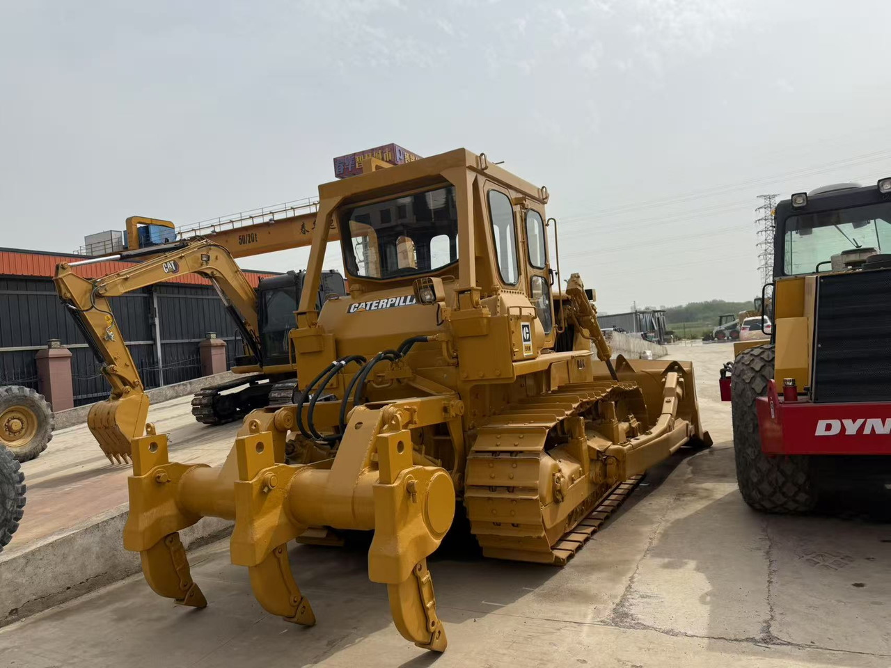 CATERPILLAR D8K - Bulldozer: picture 2 CATERPILLAR D8K - Bulldozer: picture 2
