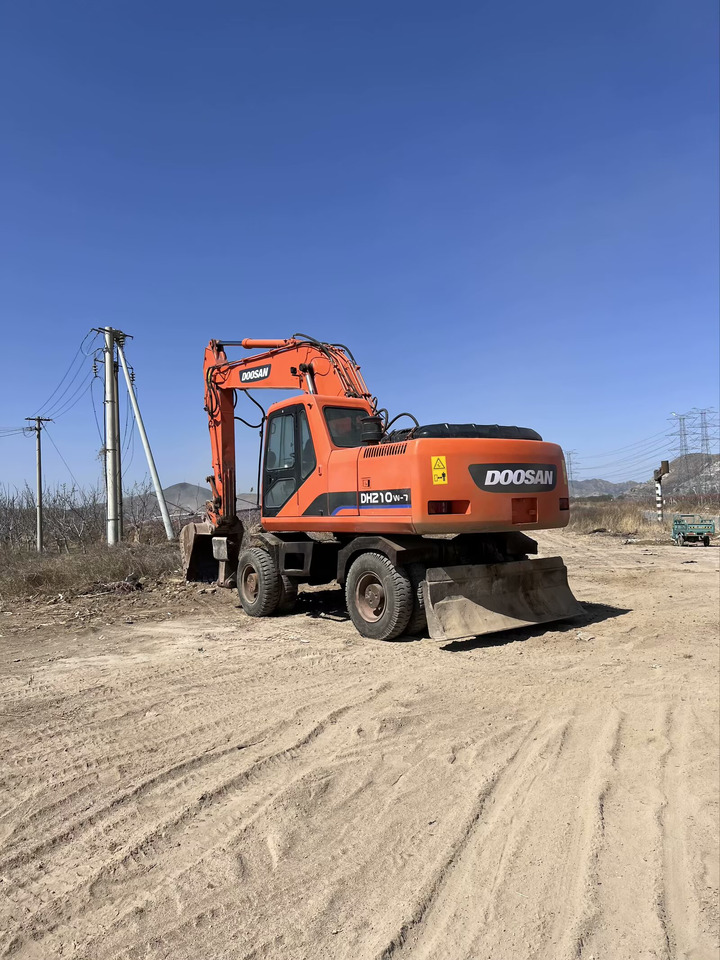 DOOSAN DH210W-7 - Wheel excavator: picture 5 DOOSAN DH210W-7 - Wheel excavator: picture 5
