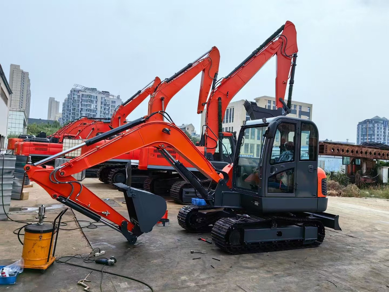 DOOSAN DH60-7 - Crawler excavator: picture 4 DOOSAN DH60-7 - Crawler excavator: picture 4