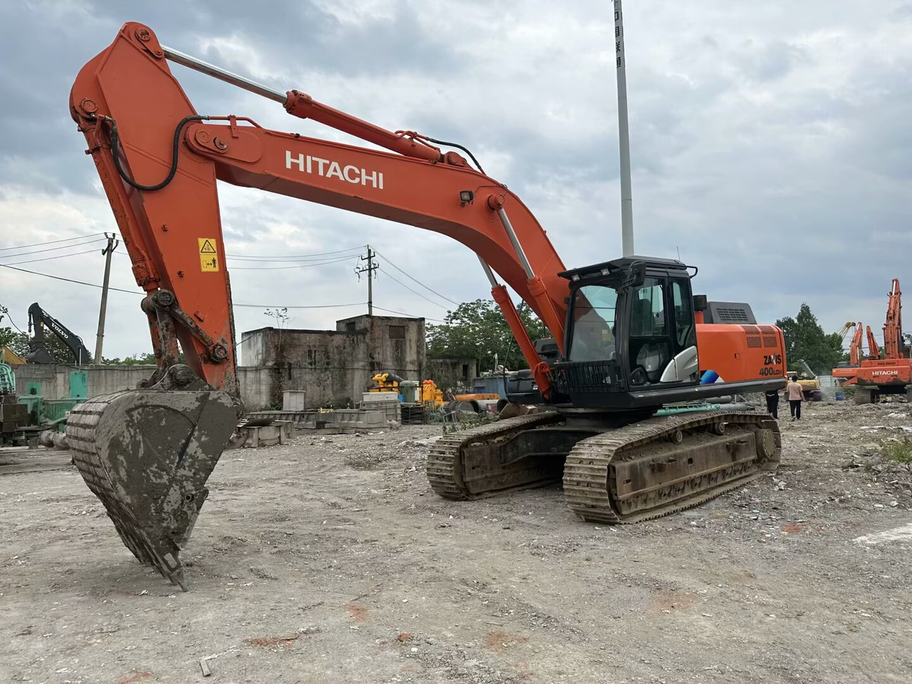 HITACHI ZX400LCH - Crawler excavator: picture 4 HITACHI ZX400LCH - Crawler excavator: picture 4