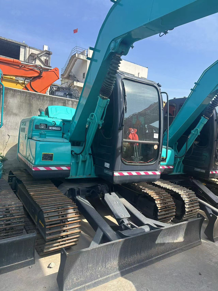 KOBELCO SK75 - Mini excavator: picture 1 KOBELCO SK75 - Mini excavator: picture 1