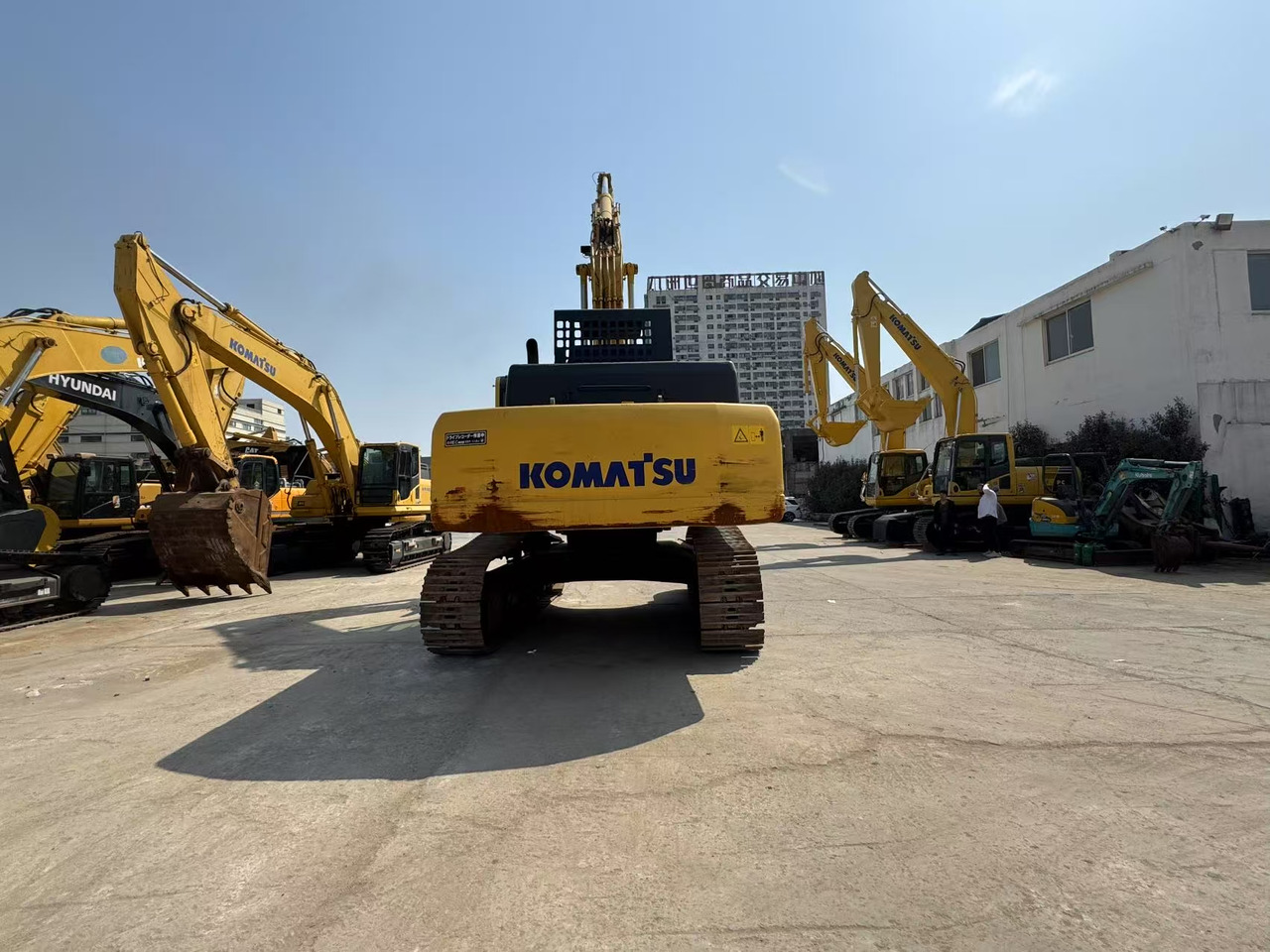KOMATSU PC400-8 - Crawler excavator: picture 3 KOMATSU PC400-8 - Crawler excavator: picture 3