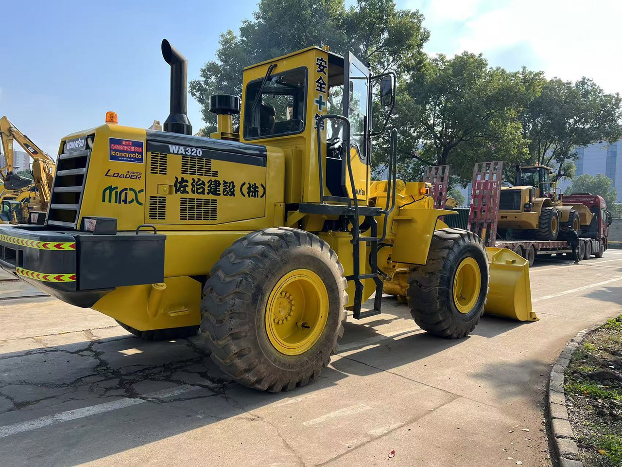 KOMATSU WA320-3 - Wheel loader: picture 3 KOMATSU WA320-3 - Wheel loader: picture 3