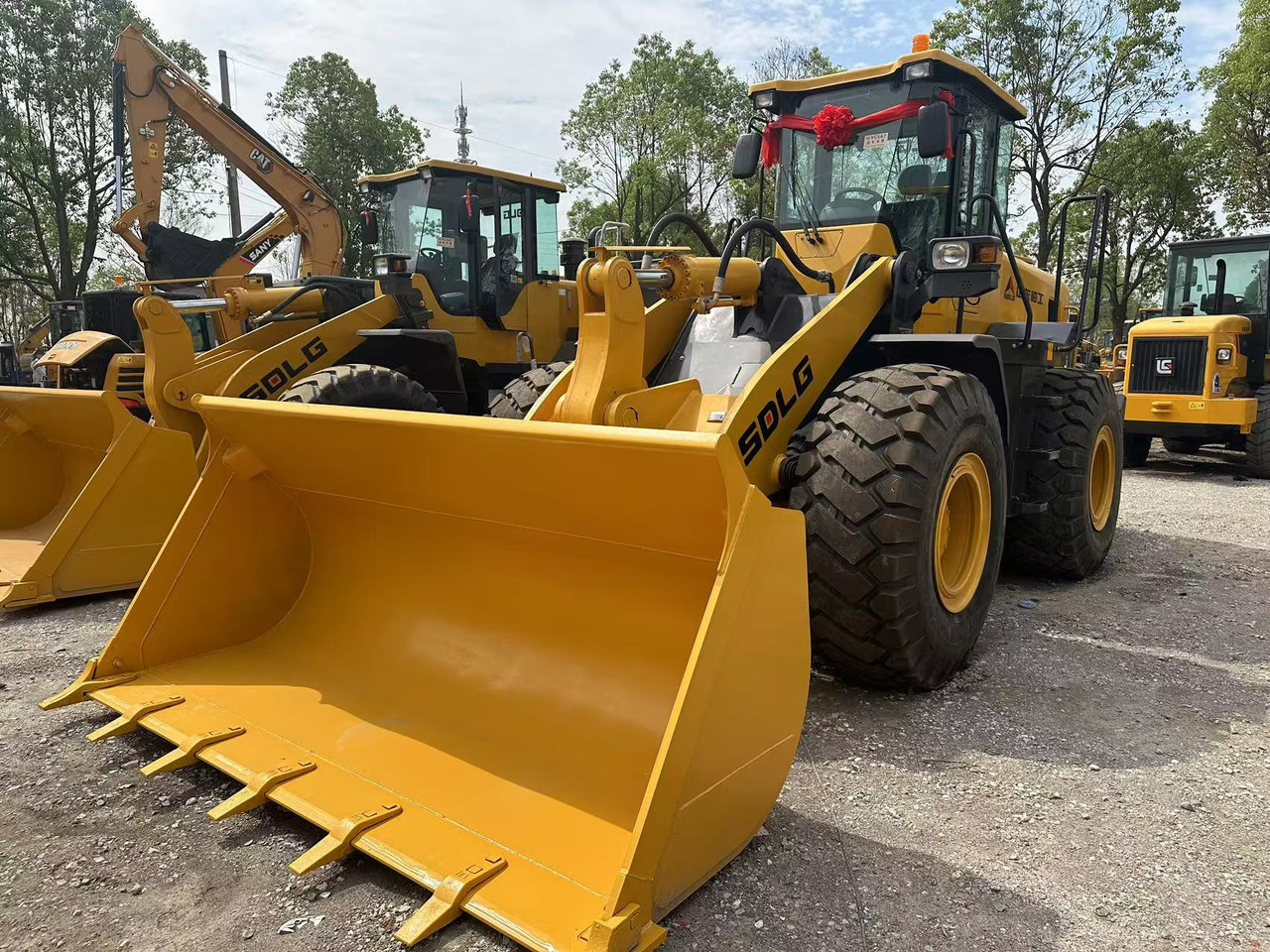 SDLG LG958F - Wheel loader: picture 2 SDLG LG958F - Wheel loader: picture 2
