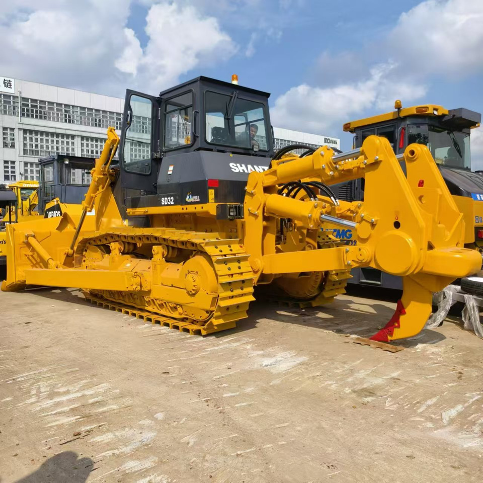 SHANTUI SD32 - Bulldozer: picture 1 SHANTUI SD32 - Bulldozer: picture 1