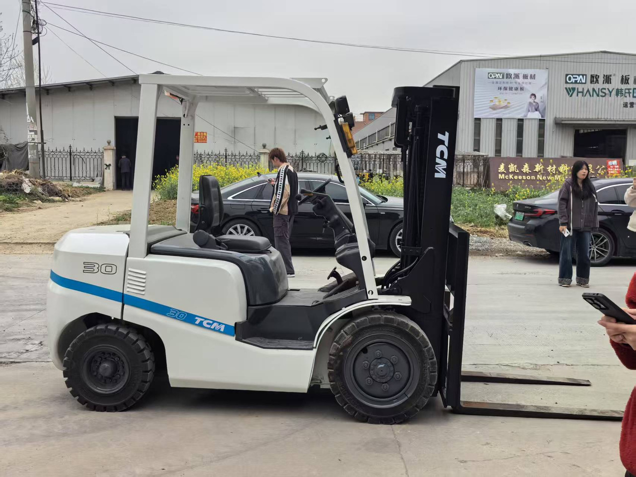 TCM FD30 - Diesel forklift: picture 3 TCM FD30 - Diesel forklift: picture 3