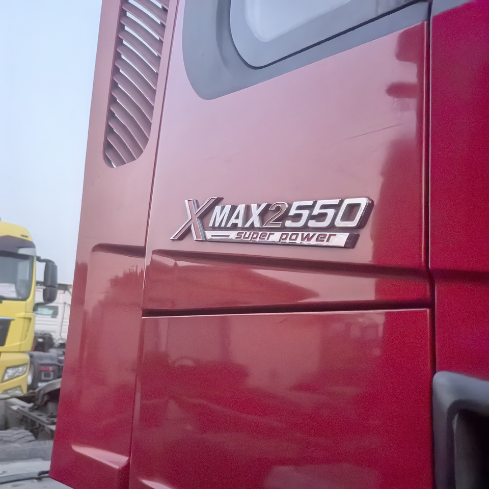 SHACMAN X3000 6x4 - Tractor unit: picture 3 SHACMAN X3000 6x4 - Tractor unit: picture 3