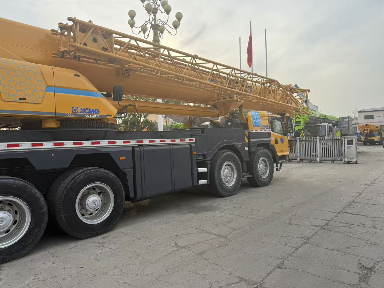 XCMG XCT80 - Mobile crane: picture 4 XCMG XCT80 - Mobile crane: picture 4