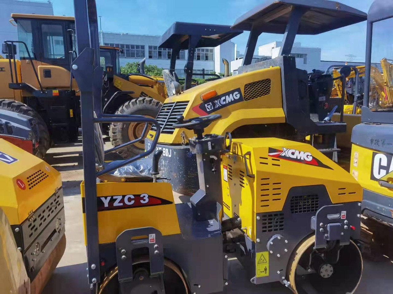 XCMG YZC3 - Road roller: picture 2 XCMG YZC3 - Road roller: picture 2