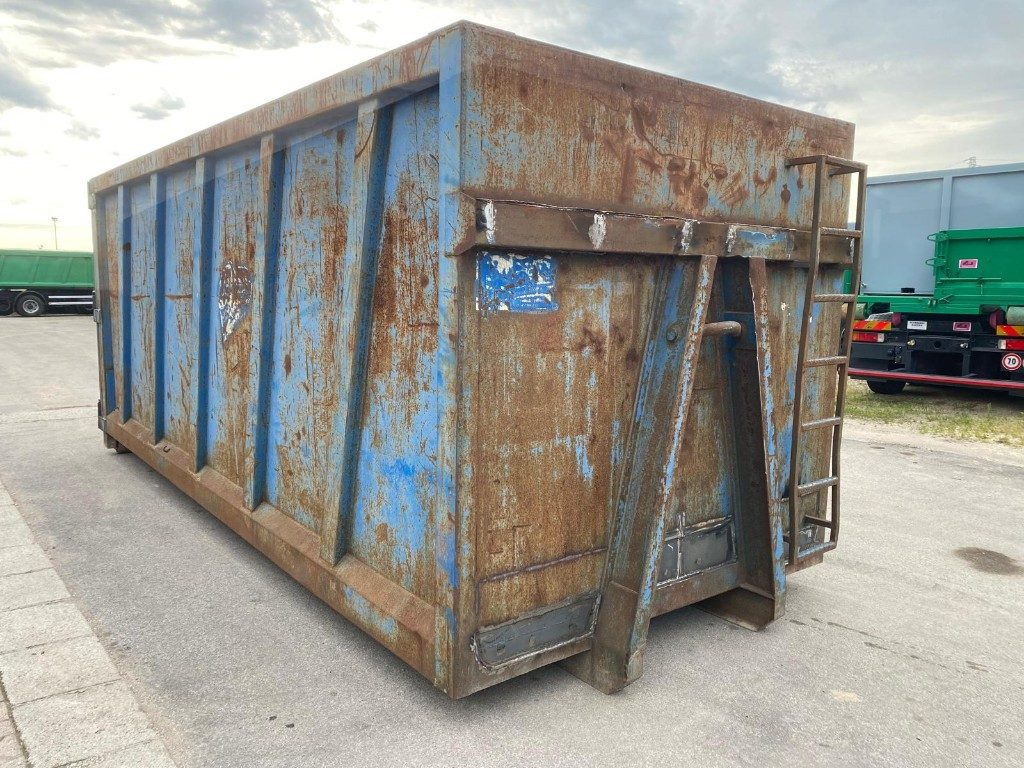 CONTAINER SCARRABILE USATO A CIELO APERTO - Roll-off container: picture 2 CONTAINER SCARRABILE USATO A CIELO APERTO - Roll-off container: picture 2