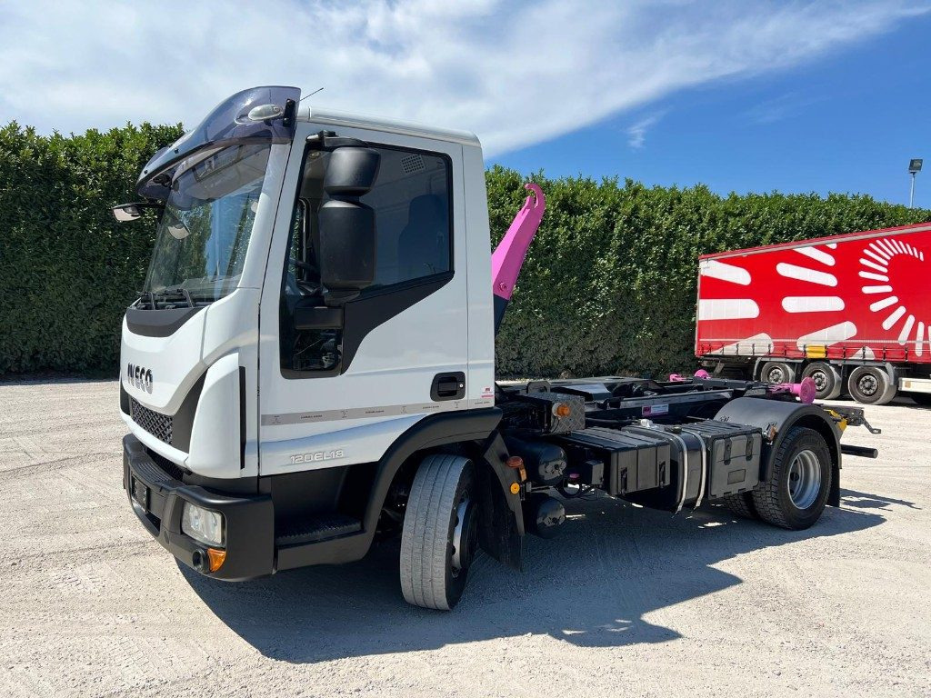 IVECO 120EL18 SCARRABILE - Roll-off container: picture 2 IVECO 120EL18 SCARRABILE - Roll-off container: picture 2