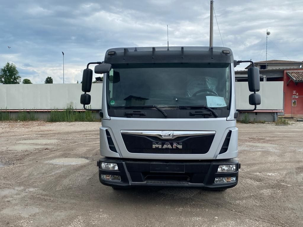 Hook lift truck MAN TGM 12.220: picture 11 Hook lift truck MAN TGM 12.220: picture 11