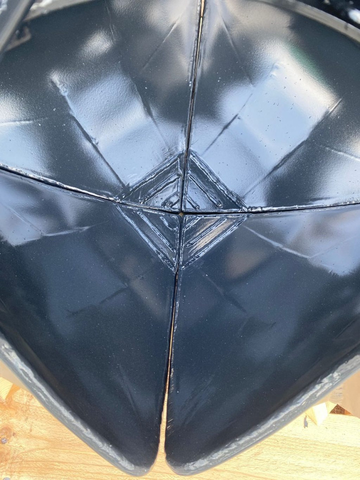 POLIPO NUOVO MARCA FERRARI 4 PALE - Other machinery: picture 3 POLIPO NUOVO MARCA FERRARI 4 PALE - Other machinery: picture 3