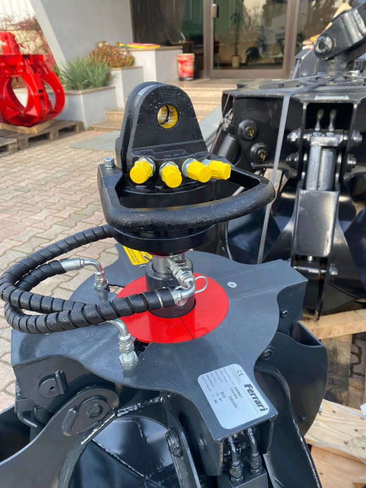 POLIPO NUOVO MARCA FERRARI 4 PALE - Other machinery: picture 4 POLIPO NUOVO MARCA FERRARI 4 PALE - Other machinery: picture 4