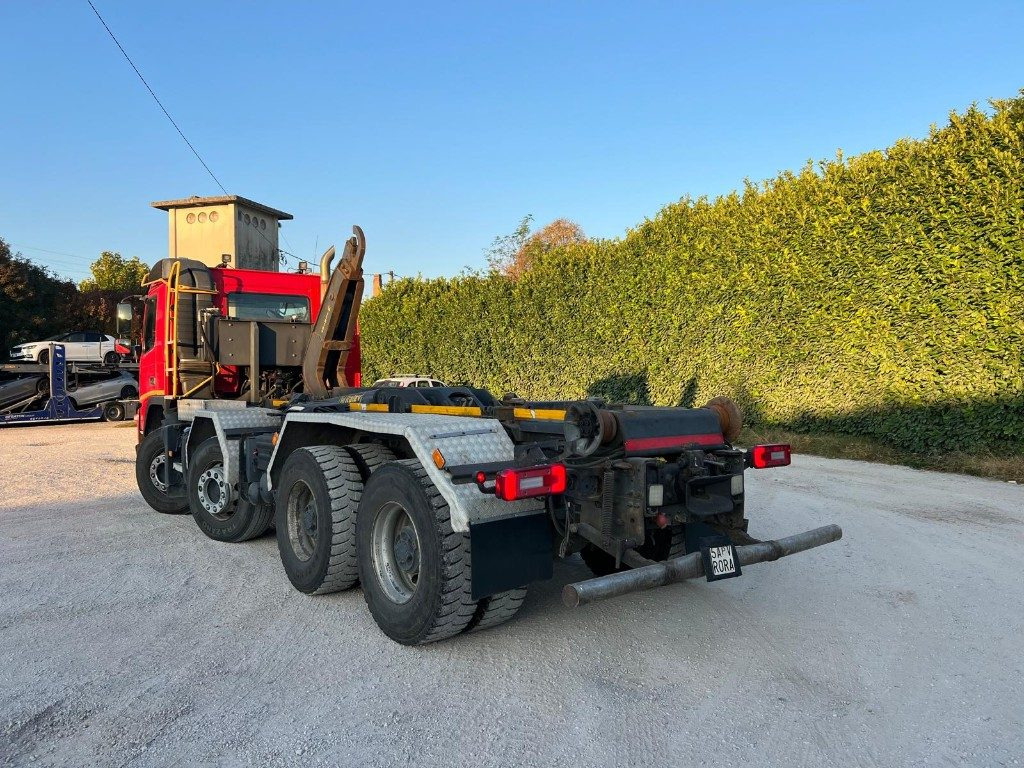 VOLVO FMX460 SCARRABILE 8X4 - Hook lift truck: picture 4 VOLVO FMX460 SCARRABILE 8X4 - Hook lift truck: picture 4