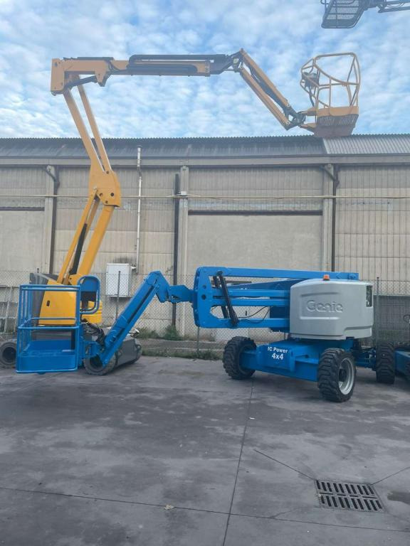 Genie Z45/25J RT - Articulated boom: picture 4 Genie Z45/25J RT - Articulated boom: picture 4