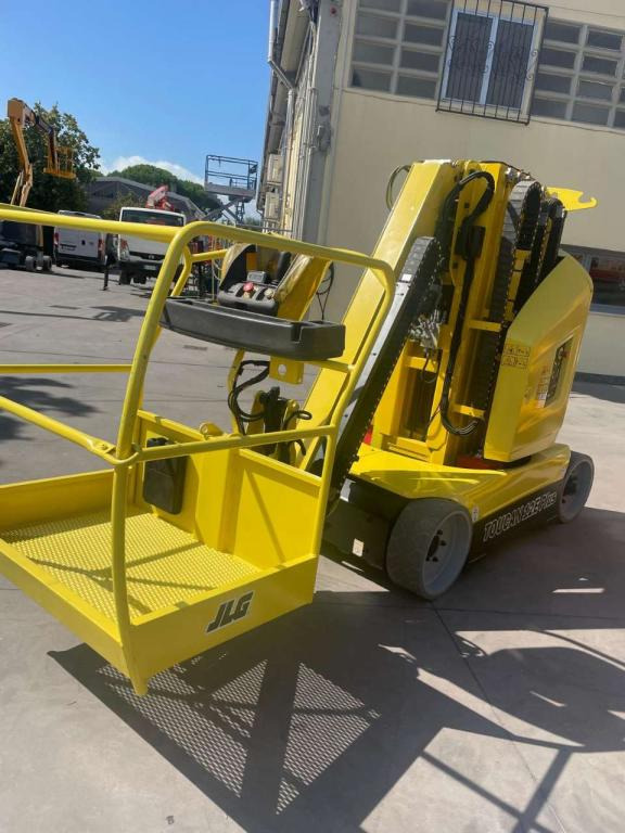 Vertical mast lift JLG TOUCAN 12E PLUS: picture 10