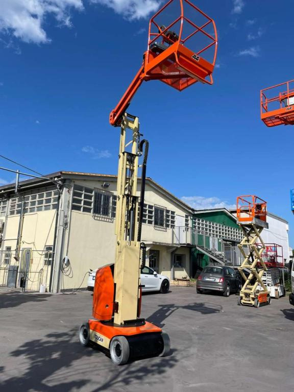 Vertical mast lift JLG TOUCAN 8E: picture 14