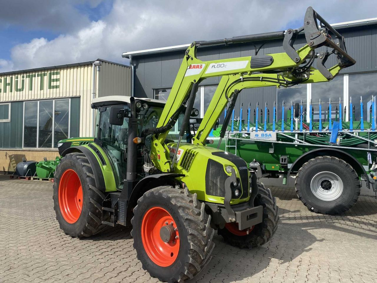 CLAAS Arion 420 - Farm tractor: picture 2 CLAAS Arion 420 - Farm tractor: picture 2