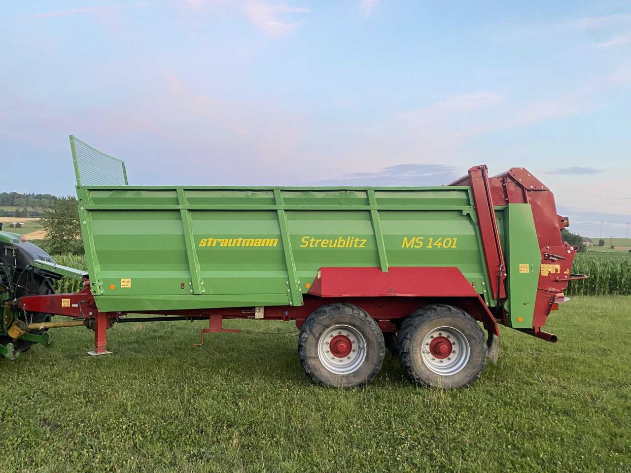 Strautmann MS 1401 - Manure spreader: picture 1 Strautmann MS 1401 - Manure spreader: picture 1