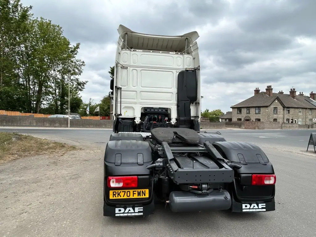 Lease a  DAF XF 105 DAF XF 105: picture 10