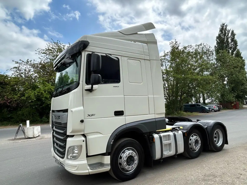 DAF XF 105 - Tractor unit: picture 5 DAF XF 105 - Tractor unit: picture 5