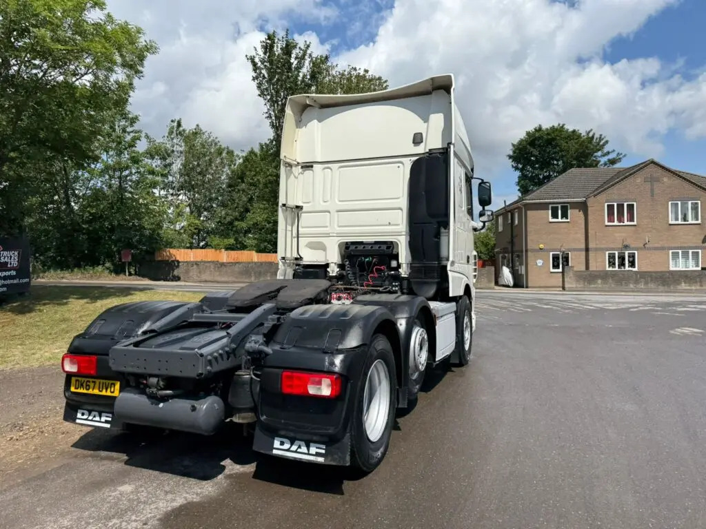 DAF XF 105 - Tractor unit: picture 5 DAF XF 105 - Tractor unit: picture 5