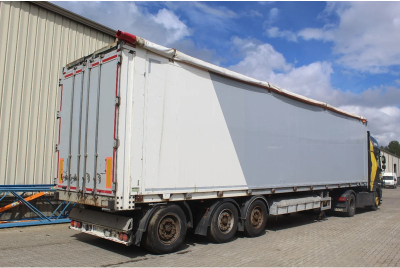 Kraker Two opening side CF-504 Hydraulic height 4.20m - Walking floor semi-trailer: picture 2 Kraker Two opening side CF-504 Hydraulic height 4.20m - Walking floor semi-trailer: picture 2