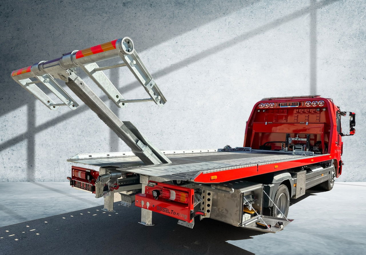 Mercedes-Benz Arocs NEW T-REX Mercedes Arocs silver - Tow truck: picture 1 Mercedes-Benz Arocs NEW T-REX Mercedes Arocs silver - Tow truck: picture 1