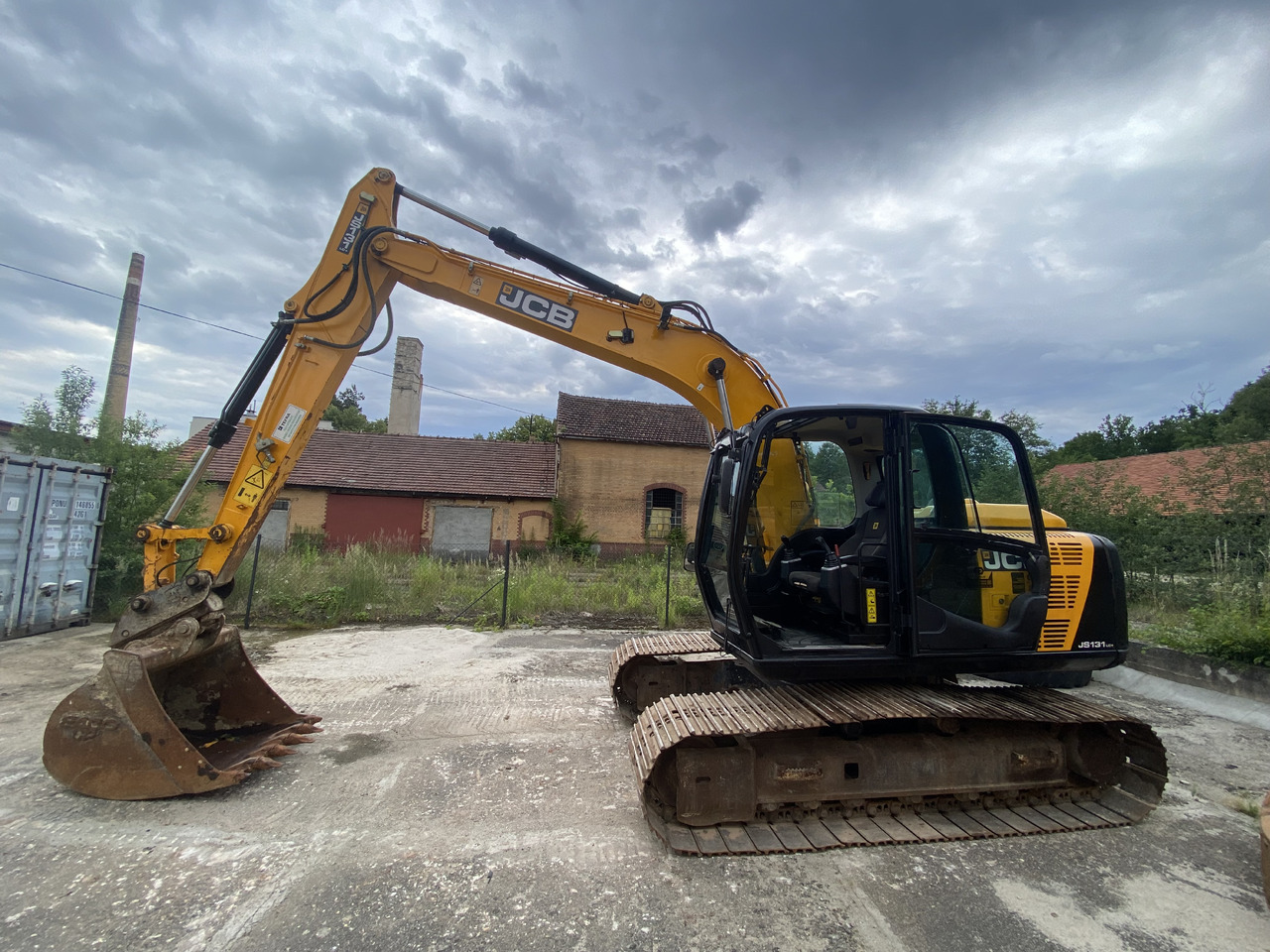 JCB JS131 - Crawler excavator: picture 1 JCB JS131 - Crawler excavator: picture 1