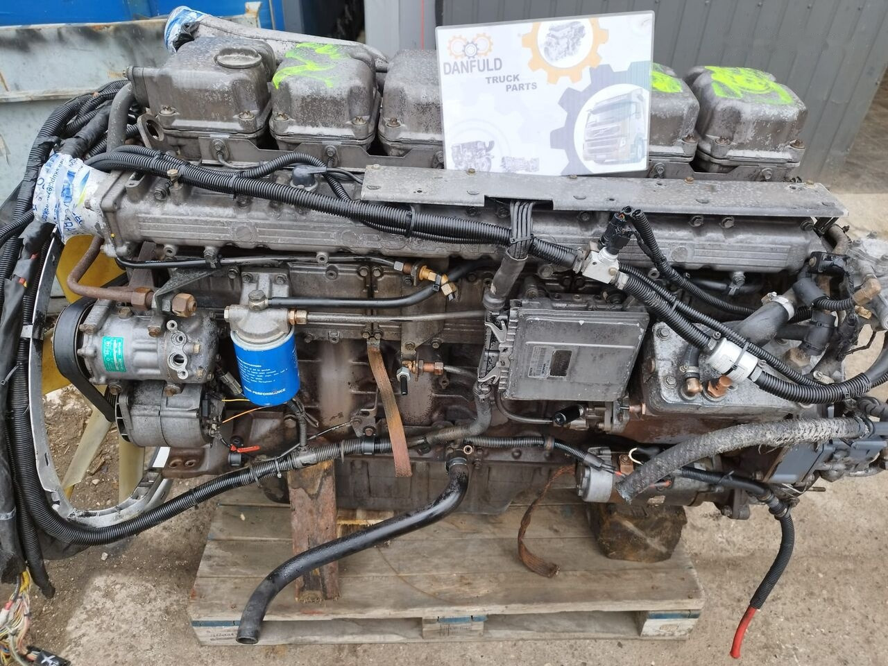 Scania 420 PDE E3 DC1201   Scania 124 - Engine for Truck: picture 2 Scania 420 PDE E3 DC1201   Scania 124 - Engine for Truck: picture 2