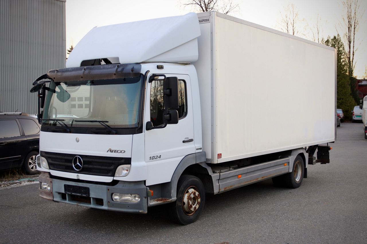 MERCEDES-BENZ Attego - Box truck: picture 1 MERCEDES-BENZ Attego - Box truck: picture 1
