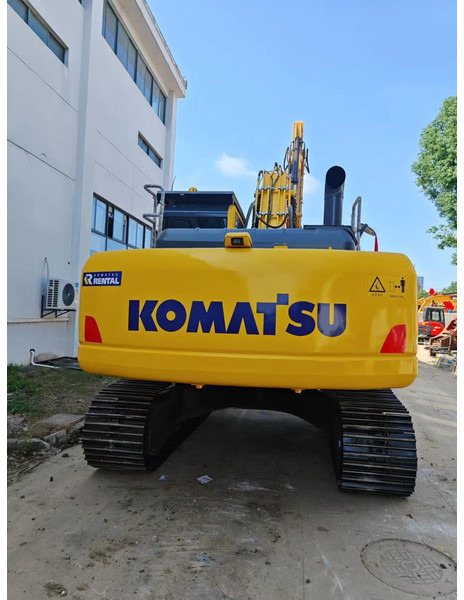 Komatsu PC220-8 - Crawler excavator: picture 2 Komatsu PC220-8 - Crawler excavator: picture 2